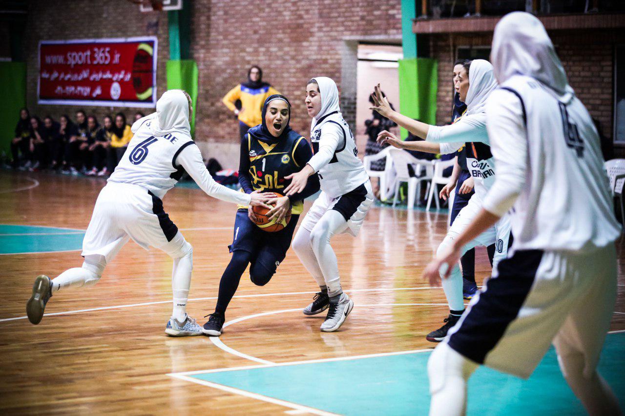یک زن شیرازی به تیم ملی بسکتبال دعوت شد