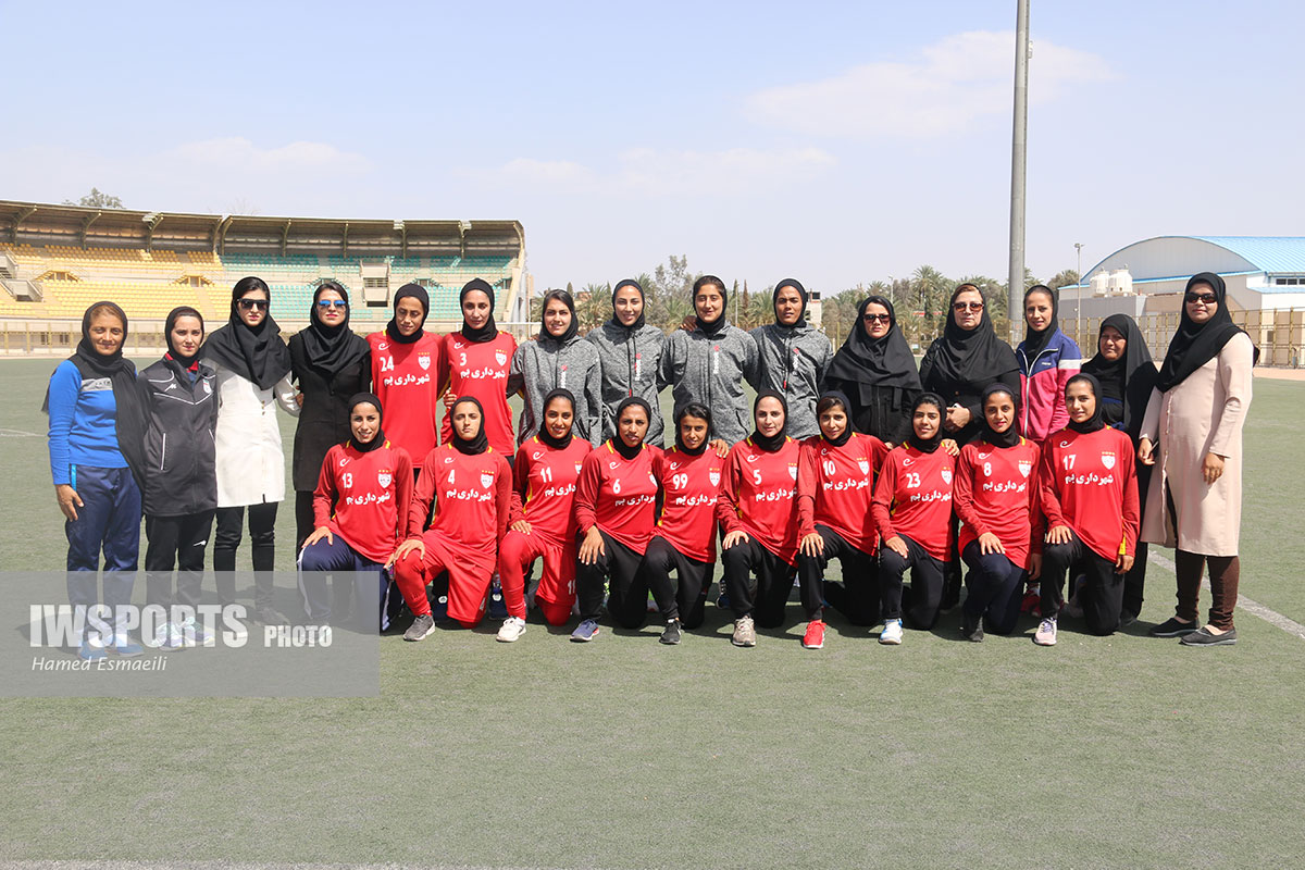 پایان لیگ برتر فوتبال زنان ؛ شهرداری بم 5 ستاره شد