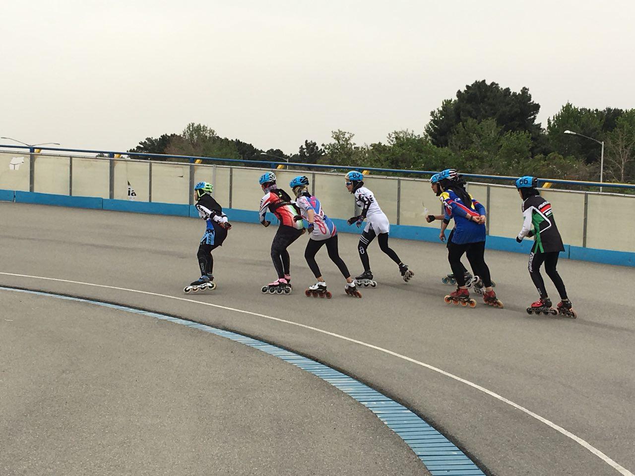 دختران اسکیت باز در تلاش برای اعزام به مسابقات جهانی اسپانیا
