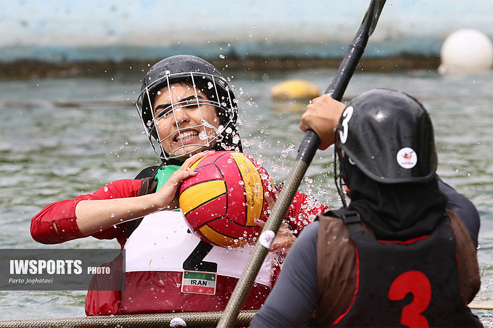 تصاویر اردوی تیم ملی کانوپولو بانوان در دریاچه آزادی