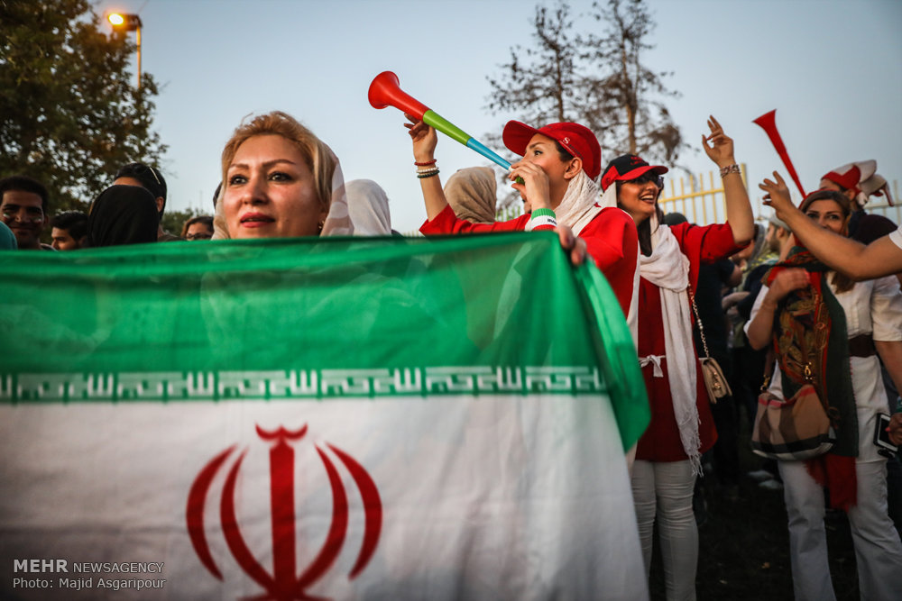 مجوز حضور زنان در بازی ایران و پرتغال در ورزشگاه آزادى صادر شد