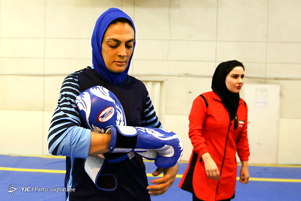 رمزگشایی از نظرات علی نژاد درباره حضور خواهران منصوریان در MMA