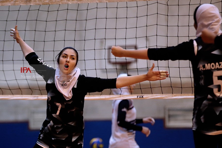 تصاویر فینال والیبال دسته اول امیدهای دختر کشور و قهرمانی تهران