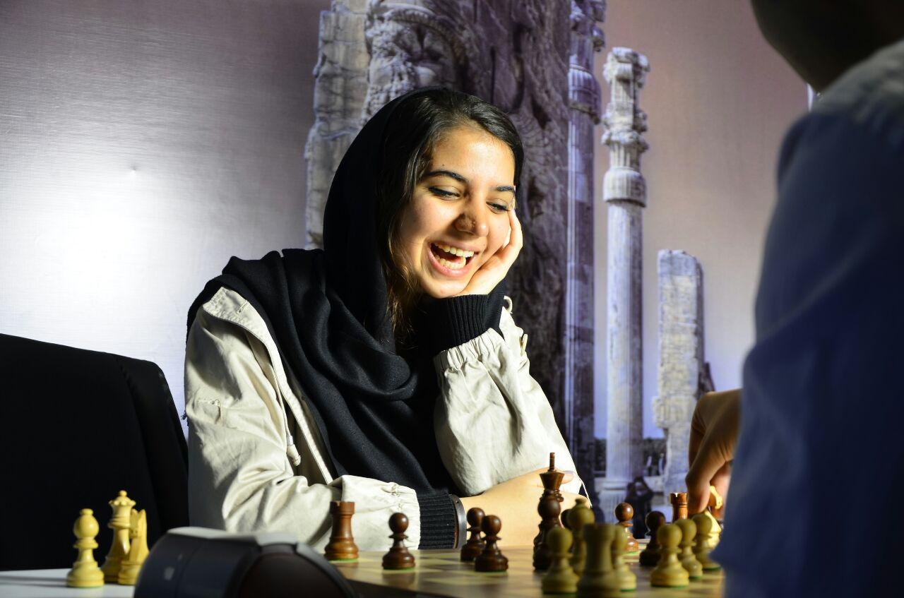 خادم الشریعه قهرمان شطرنج برق آسای ابوظبی شد