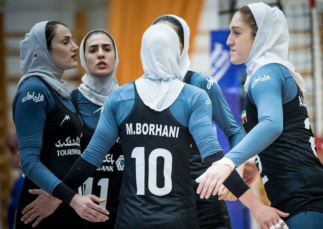 تورنمنت سلش پیتر/ 2 پیروزی دختران والیبالیست ایران برابرحریفان مجارستانی