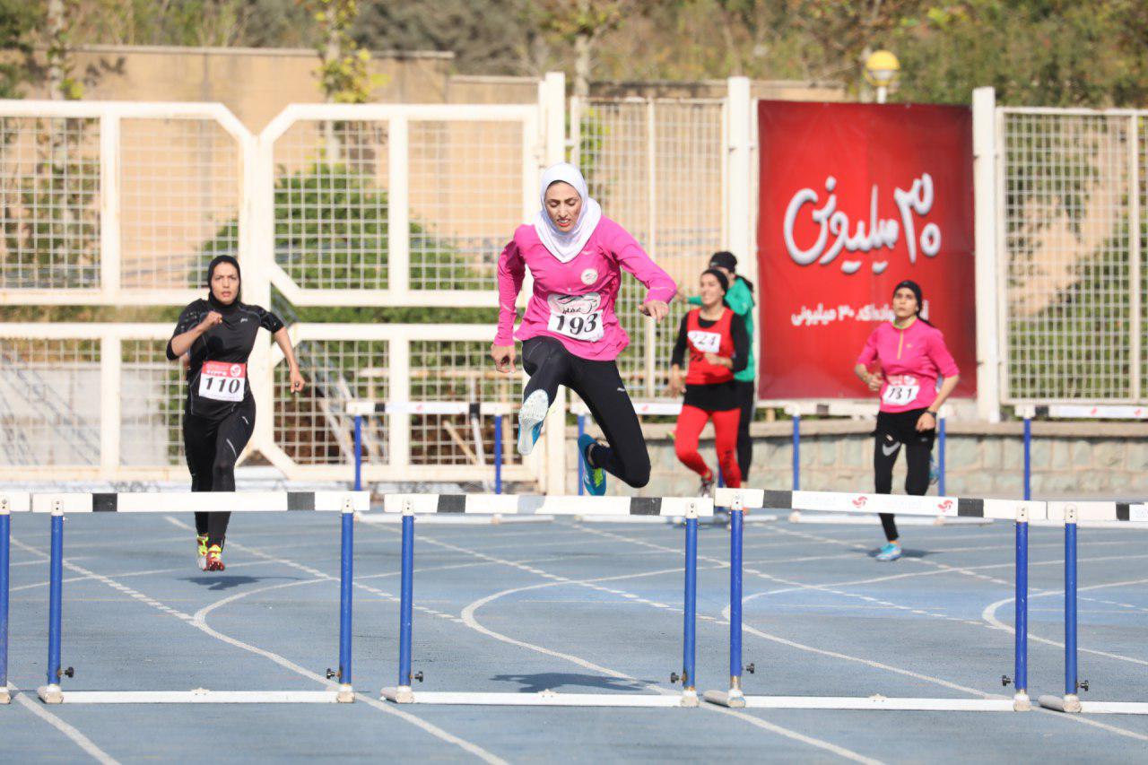 دو و میدانی انتخابی تیم ملی ؛ تکتم دستار بندان رکورد 800 متر ایران را شکست