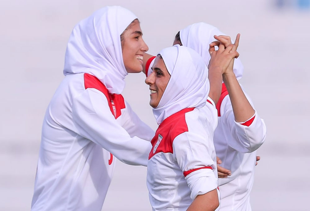 فوتبال مقدماتی المپیک / پیروزی 8 گله دختران ایران برابر لبنان