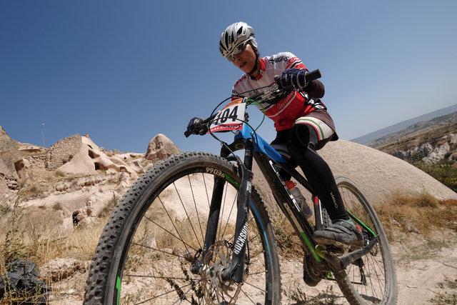 قهرمانی فرانک پرتو آذر در مسابقات انتخابی تیم ملی دوچرخه سواری کوهستان