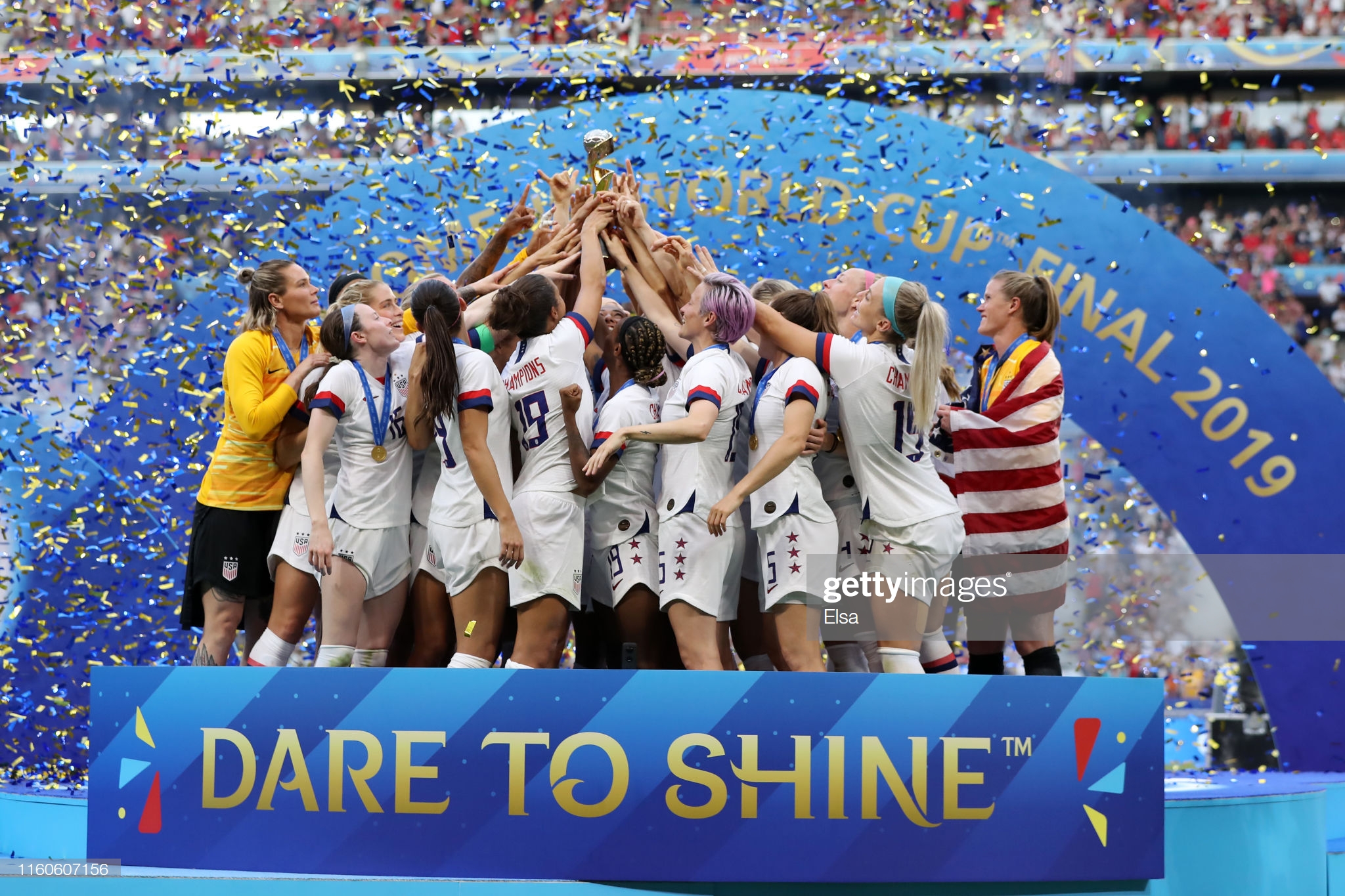 تفاوت فاحش پاداش تیم ملی فوتبال زنان آمریکا با قهرمان جام جهانی 2018 مردان!