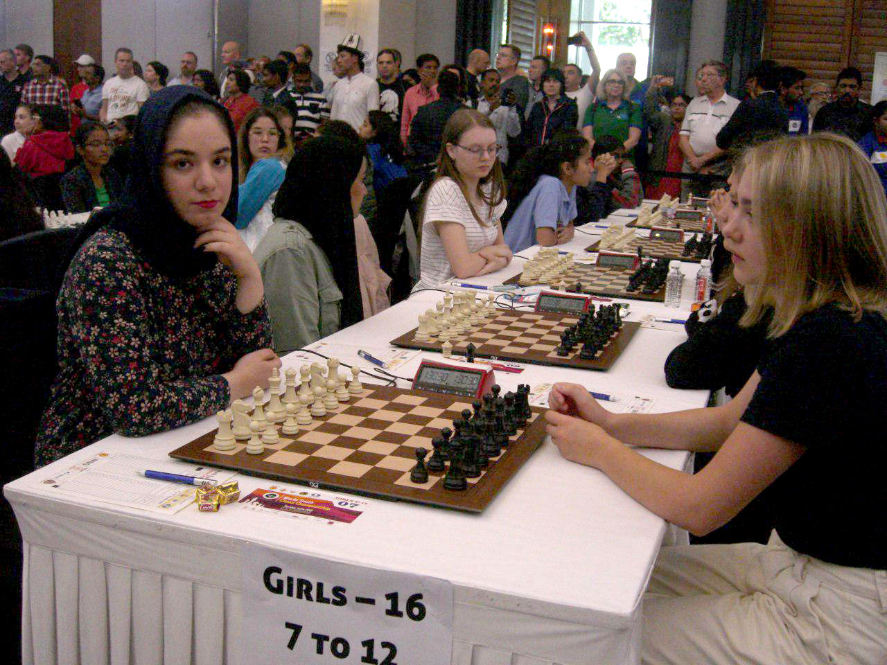 شکست دختران شطرنج باز ایران برابر انگلیس