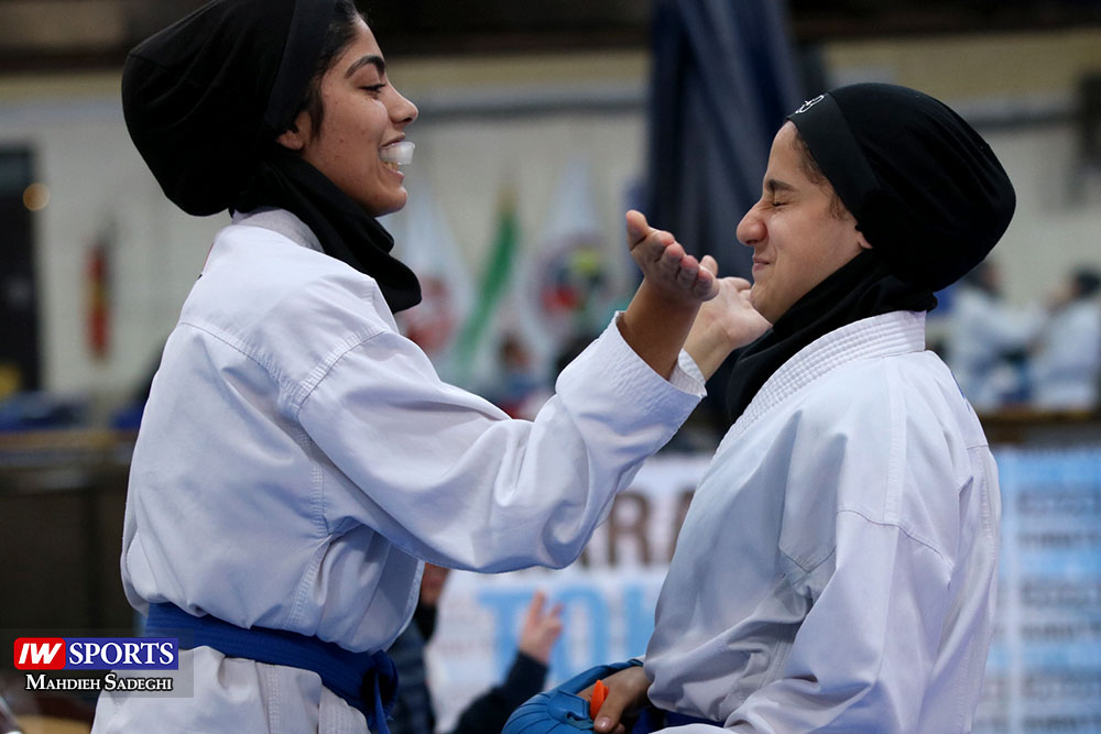 فراموش شدگان | دختران کاراته وان و لیگ برتر تنها مانده‌اند