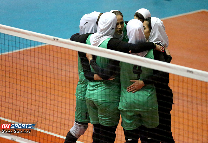 هفته پنجم لیگ برتر والیبال بانوان | پیروزی ذوب آهن، اکسون تهران و ستارگان فارس
