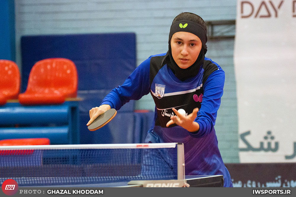 الینا رحیمی؛ دختری از مهاباد برای آینده تنیس روی میز ایران