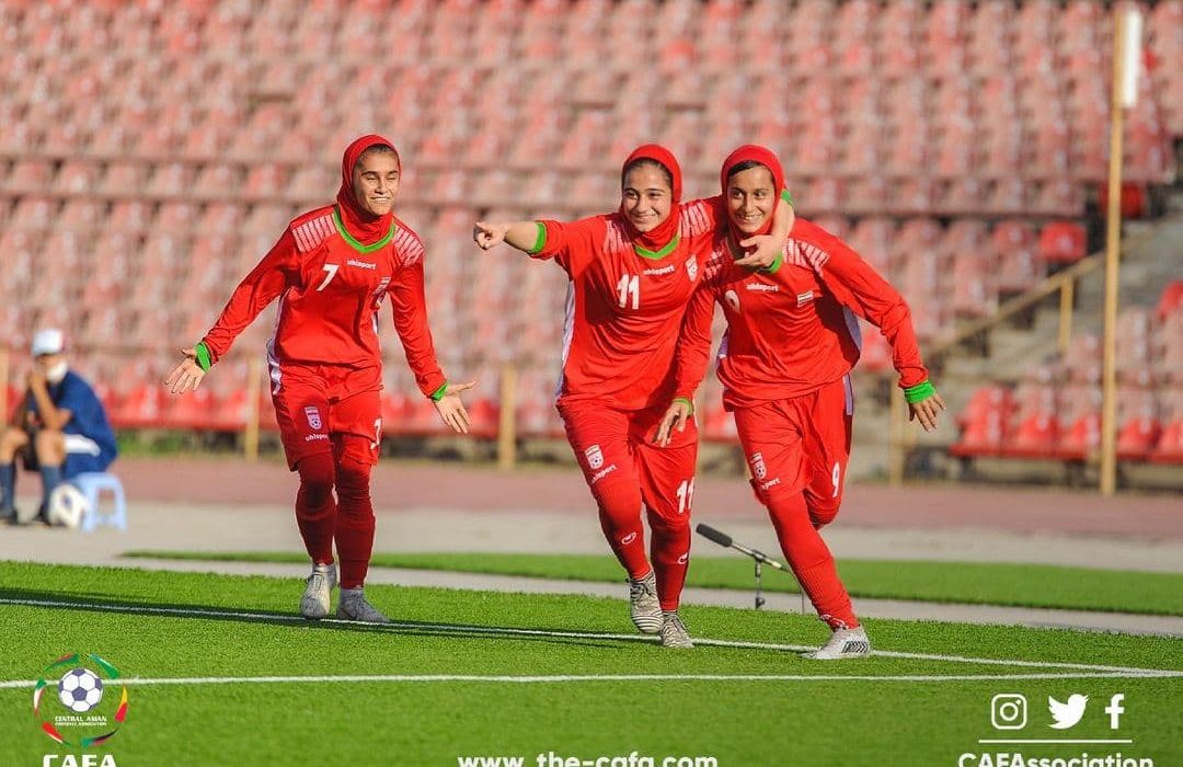 پیروزی قاطع دختران فوتبالیست ایران برابر قرقیزستان