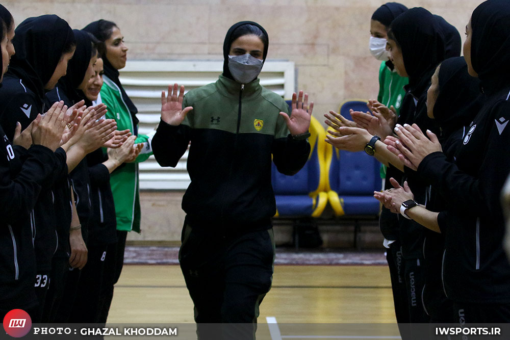 نرگس علوانی : خوزستان معدن دختران فوتسالیست است | ذهنیت قهرمانی داشتیم