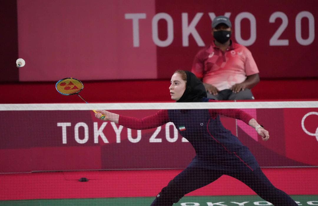 المپیک توکیو | پیروزی ثریا آقایی برابر نماینده بدمینتون مالدیو