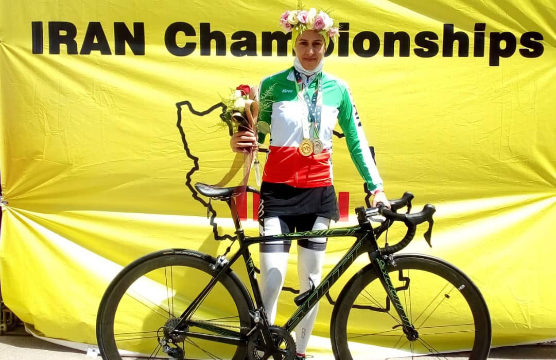 ماندانا دهقان قهرمان دوچرخه سواری تایم تریل زنان کشور شد