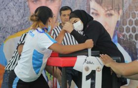ورزش زنان در حاشیه دریای عمان | راه دشوار ۱۹ هزار دختر سیستانی