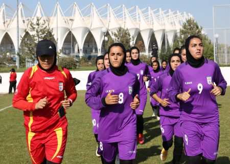 نخستین تمرین تیم ملی فوتبال زنان در تاشکند برگزار شد