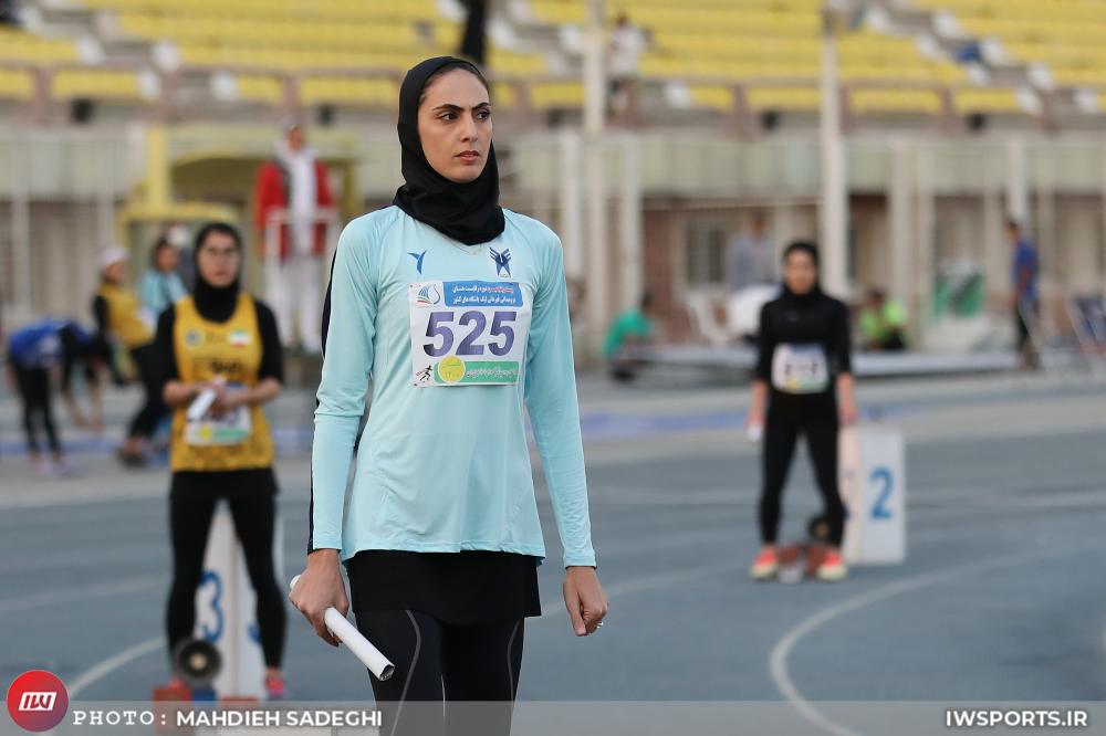 شهلا محمودی ستاره قزوین همچنان در صدر ۴۰۰ متر مانع
