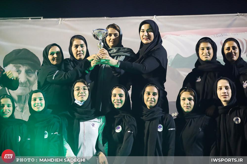 پلیمر خلیج فارس قهرمان مسابقات دوومیدانی بانوان کشور شد