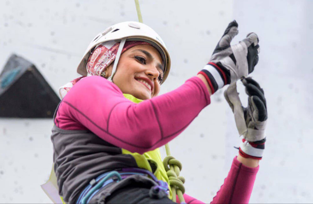 نسرین عبدالرحیمی در مسابقات جهانی یخ نوردی | ۲۰ سال بر روی دیواره‌ها