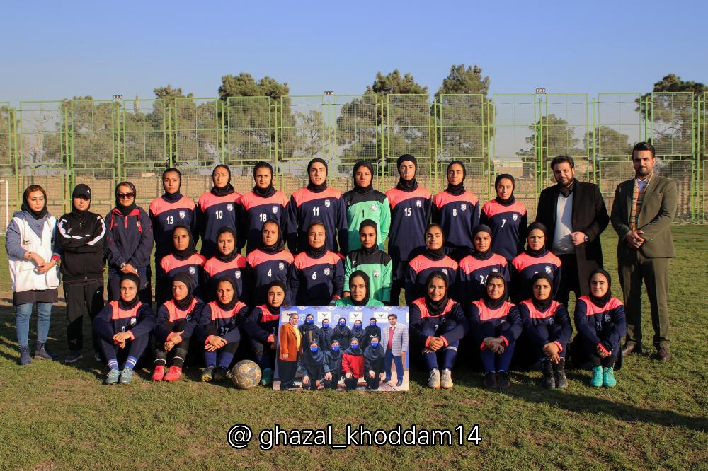 تلاش بادرود برای ورود به سطح اول فوتبال زنان کشور