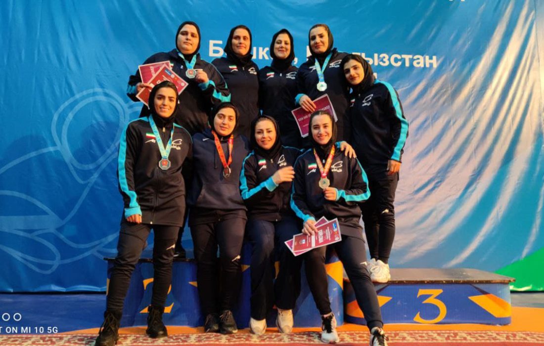 دختران کشتی‌گیر در قرقیزستان مدال‌ها را درو کردند