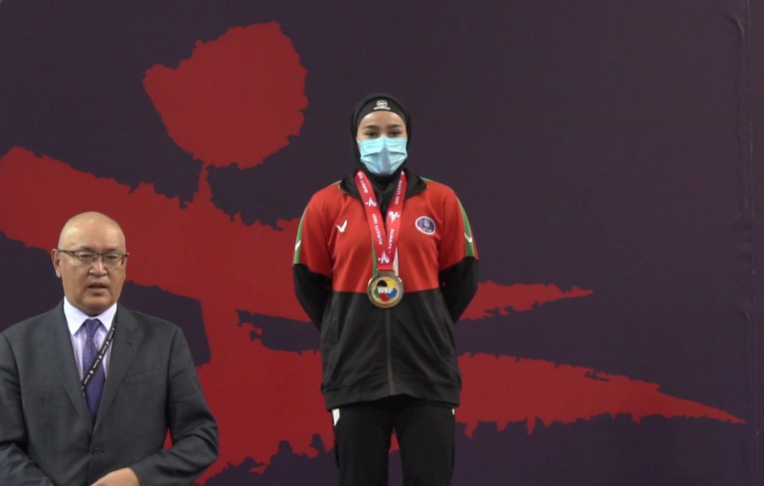 روز دوم : مدال طلا بر سینه حدیث جمال، بداق و سارینا فتحی