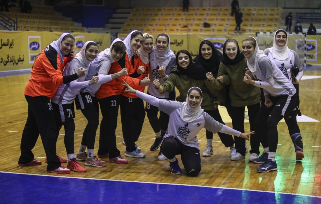 تاسیسات دریایی چگونه تیم ماه ورزش زنان ایران شد؟
