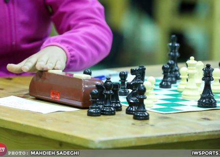 کرمانشاه میزبان رقابت‌های شطرنج بانوان کشور شد