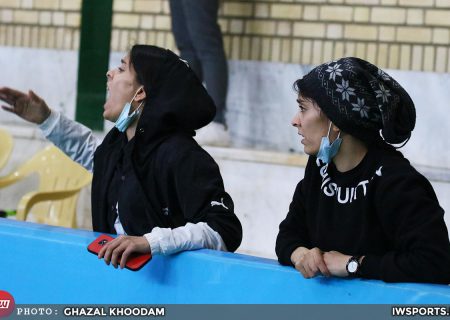 دوقلوهای کرمان و روزهای دور از فوتسال (عکس)