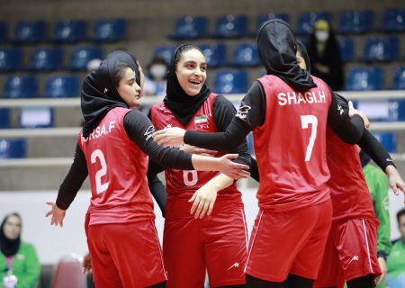 تصاویر | ایران و ازبکستان در والیبال نوجوانان دختر آسیا