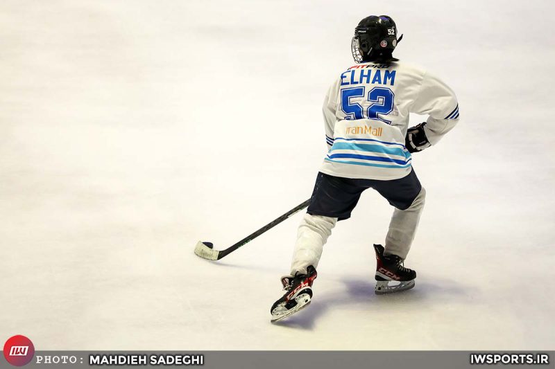 الهام مدیر دهقان در تمرین دختران هاکی روی یخ ایران (15)