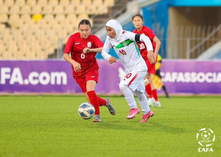 تصاویر | ایران و قرقیزستان در فوتبال زنان کافا