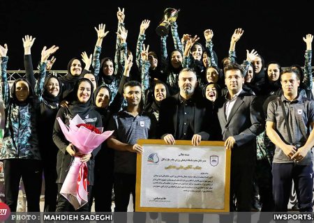 چادرملو اردکان قهرمان دوومیدانی زنان باشگاه‌های کشور شد