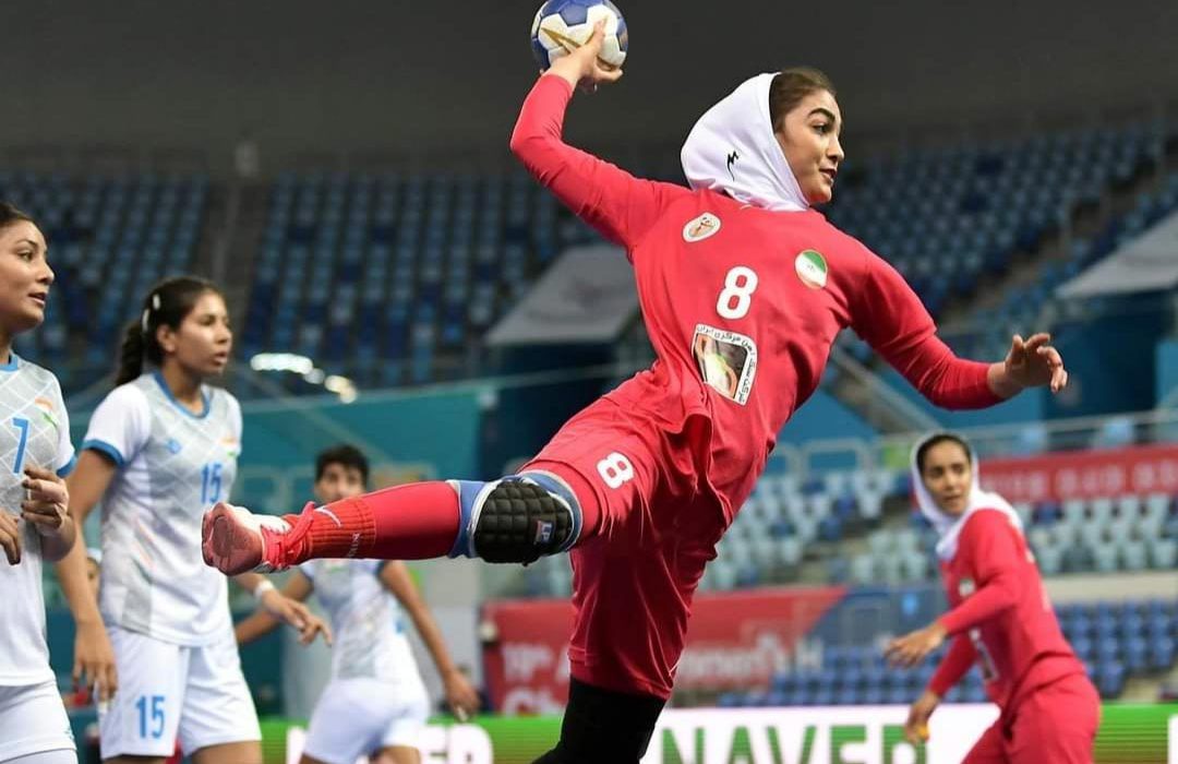 دختران هندبالیست برابر تیم اول آسیا تسلیم شدند