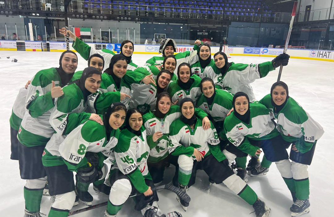صعود دختران یخی به نیمه‌نهایی با عبور از امارات