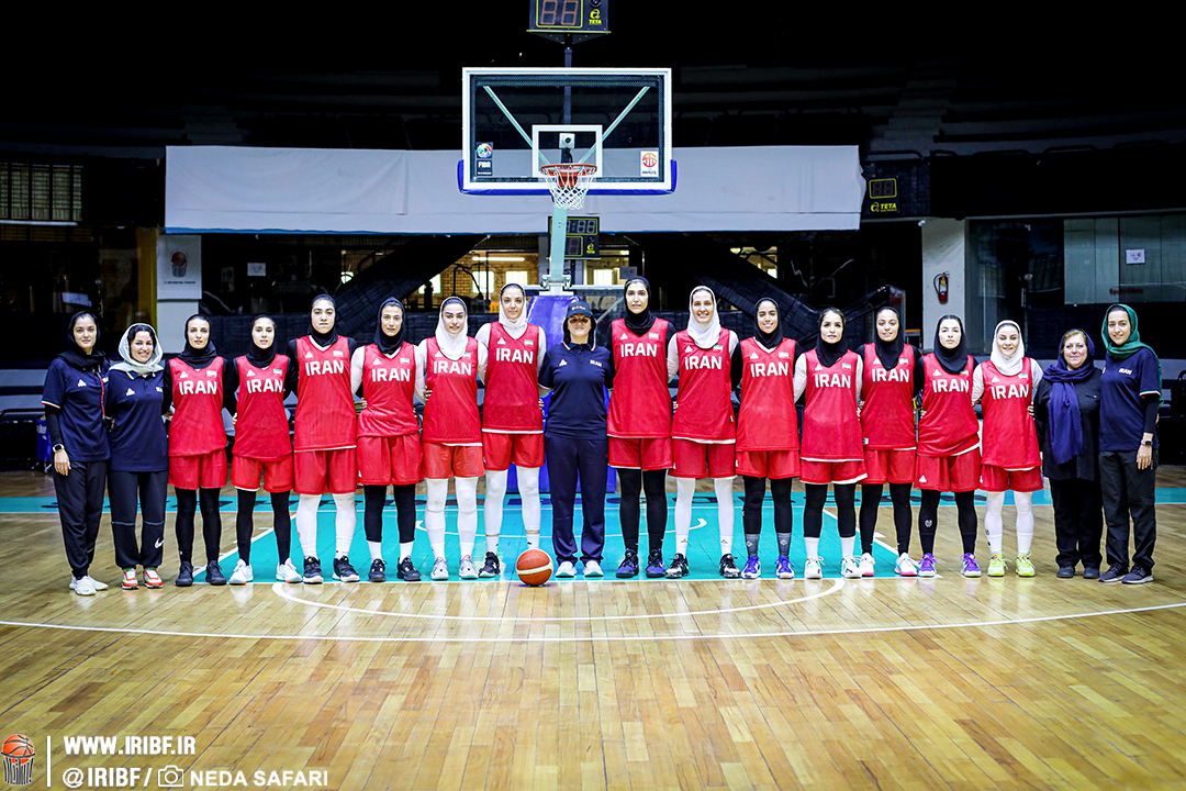 تیم ملی بسکتبال زنان 1