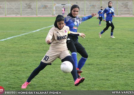 تصاویر | کانی کردستان و خاتون بم در لیگ فوتبال زنان