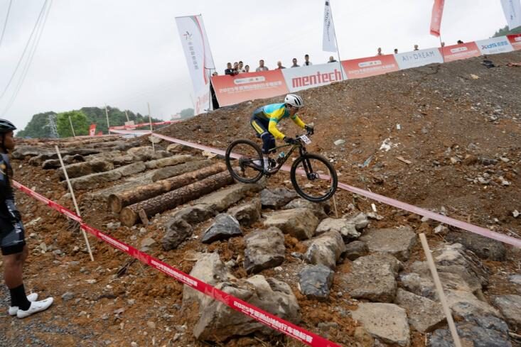 فرانک پرتو آذر و اکتفا به رتبه هشتم آسیا