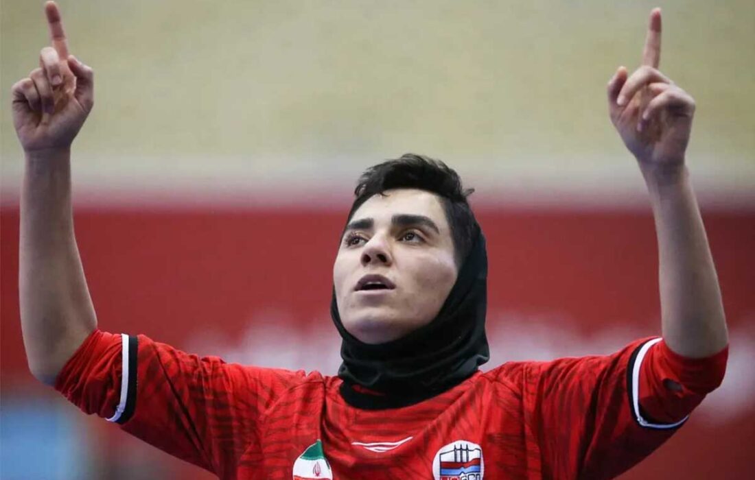 نفت آبادان باخت، سپاهان سرانجام پیروز شد