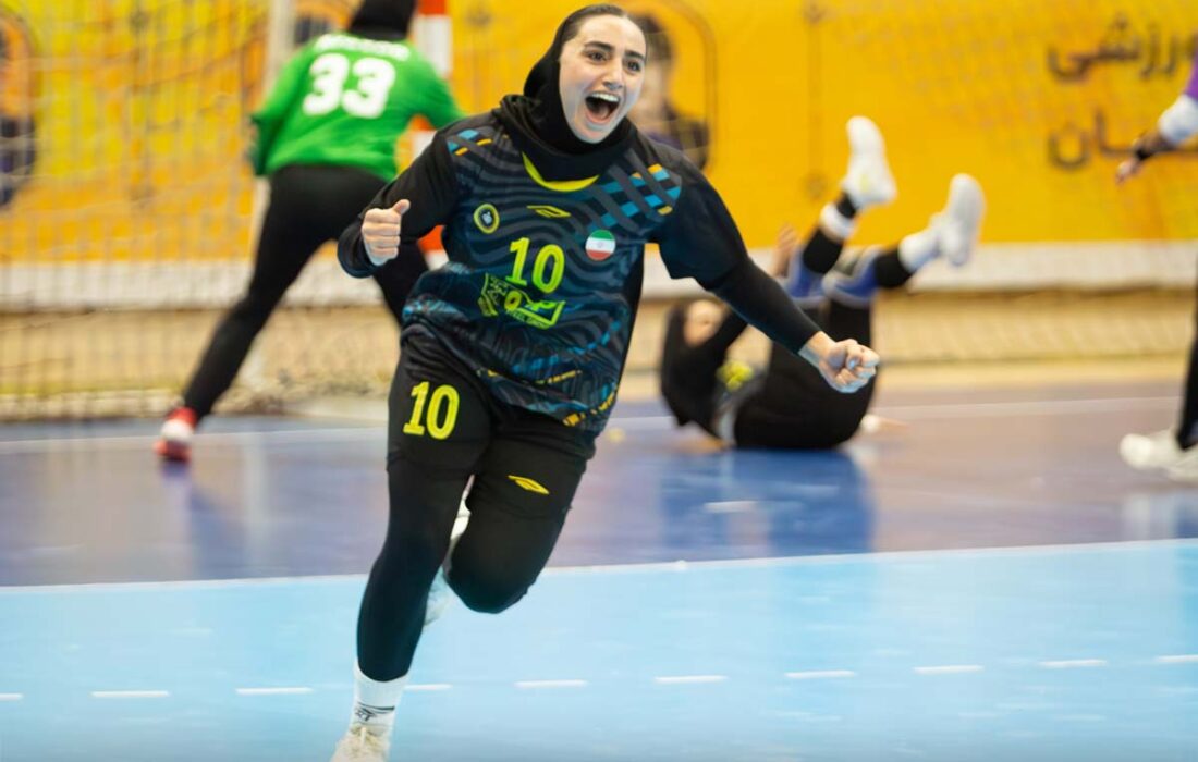 پیروزی بزرگ نامی‌نو بر استقلال | بافق و سپاهان بردند